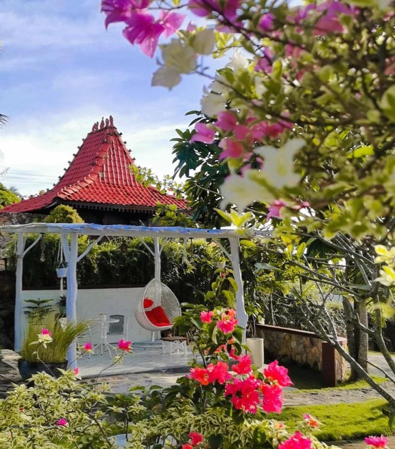 Mirabelle Joglo Village Карімунджава Екстер'єр фото